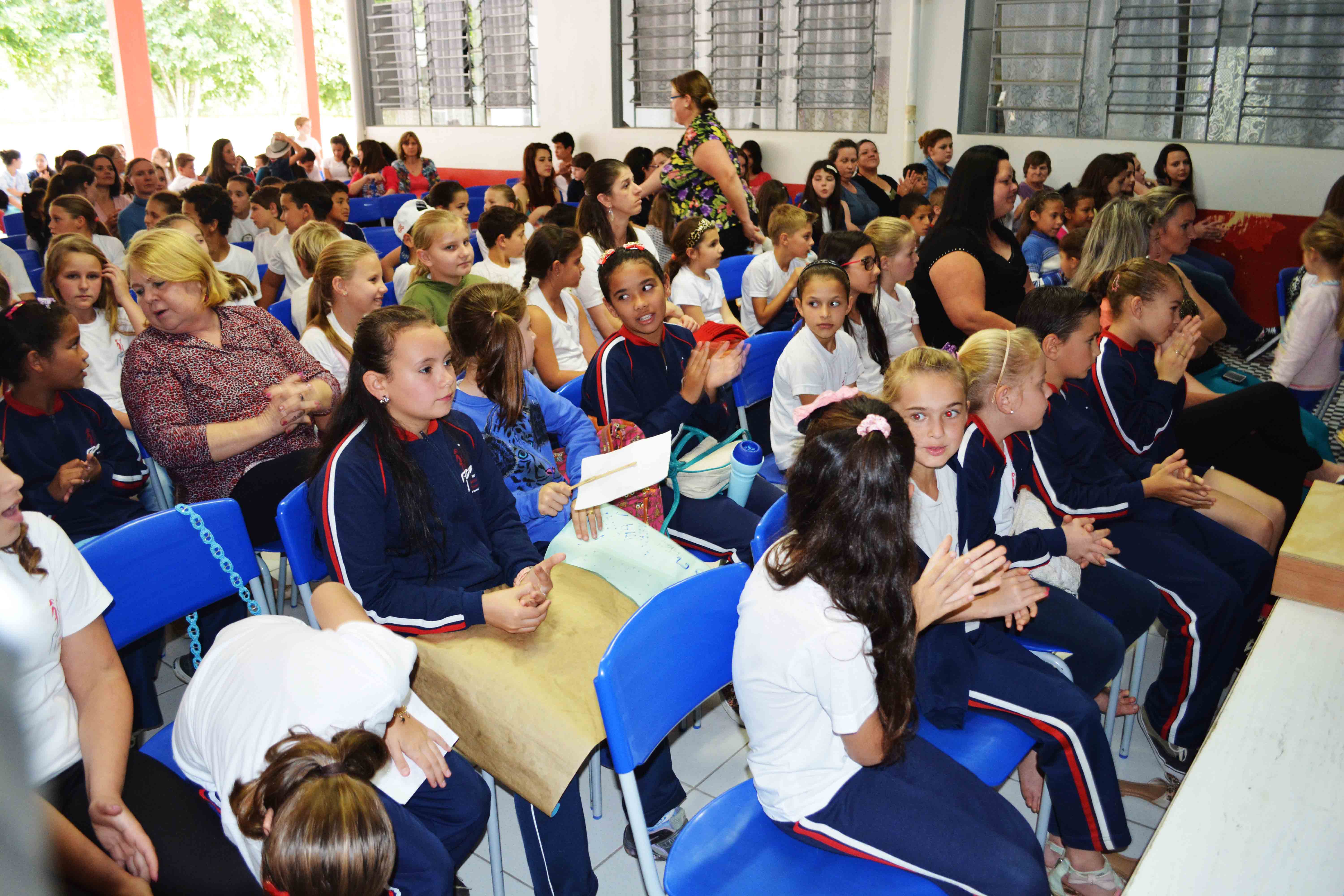 Aulas nos Centros de Educação Infantil retorna dia 04 e Ensino fundamental dia 22