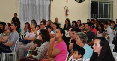 Gargalhadas, Espetáculos e claro, solidariedade