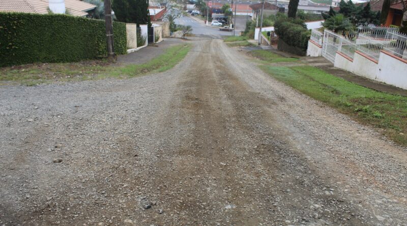 Avenida Pioneiro Wacholz é uma das que fazem parte do programa de pavimentação