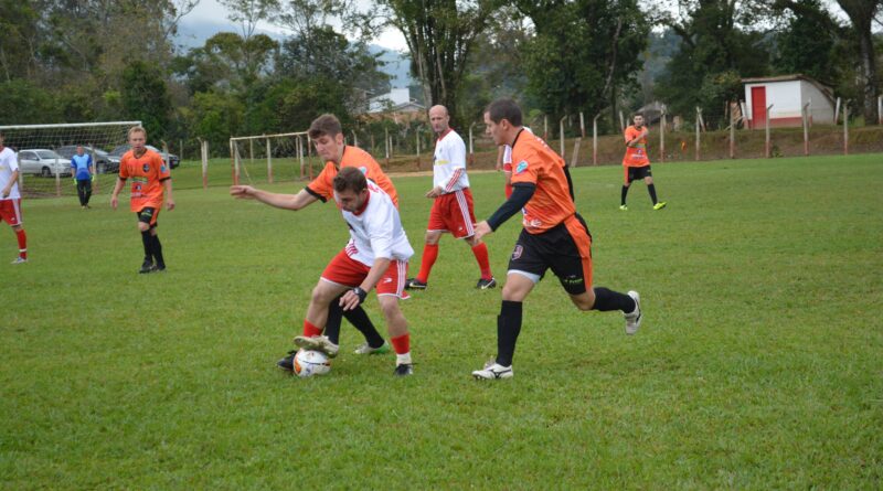 Barragem e Arsenal disputam o título